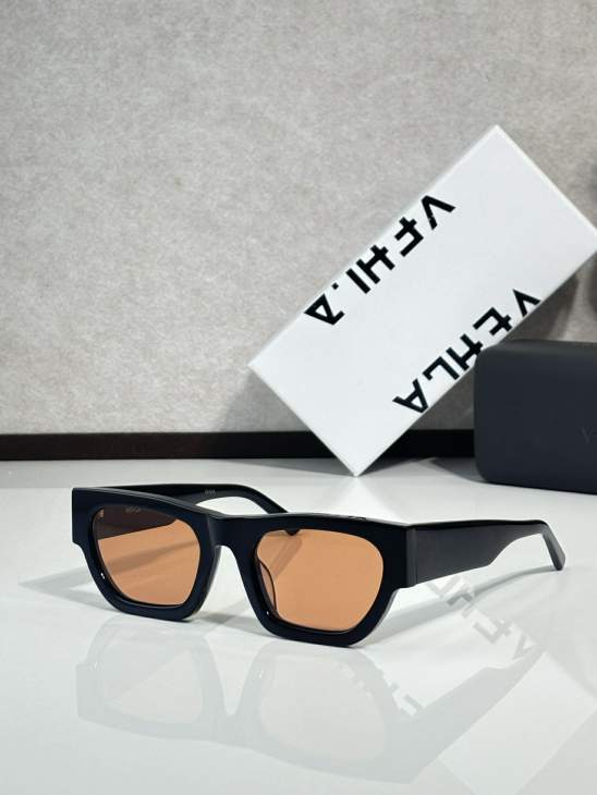 Picture of Vehla Sunglasses _SKUfw76301252fw